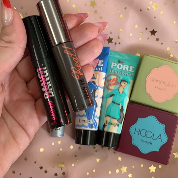 Benefit Cosmetics Mini bundle - Picture 2 of 2